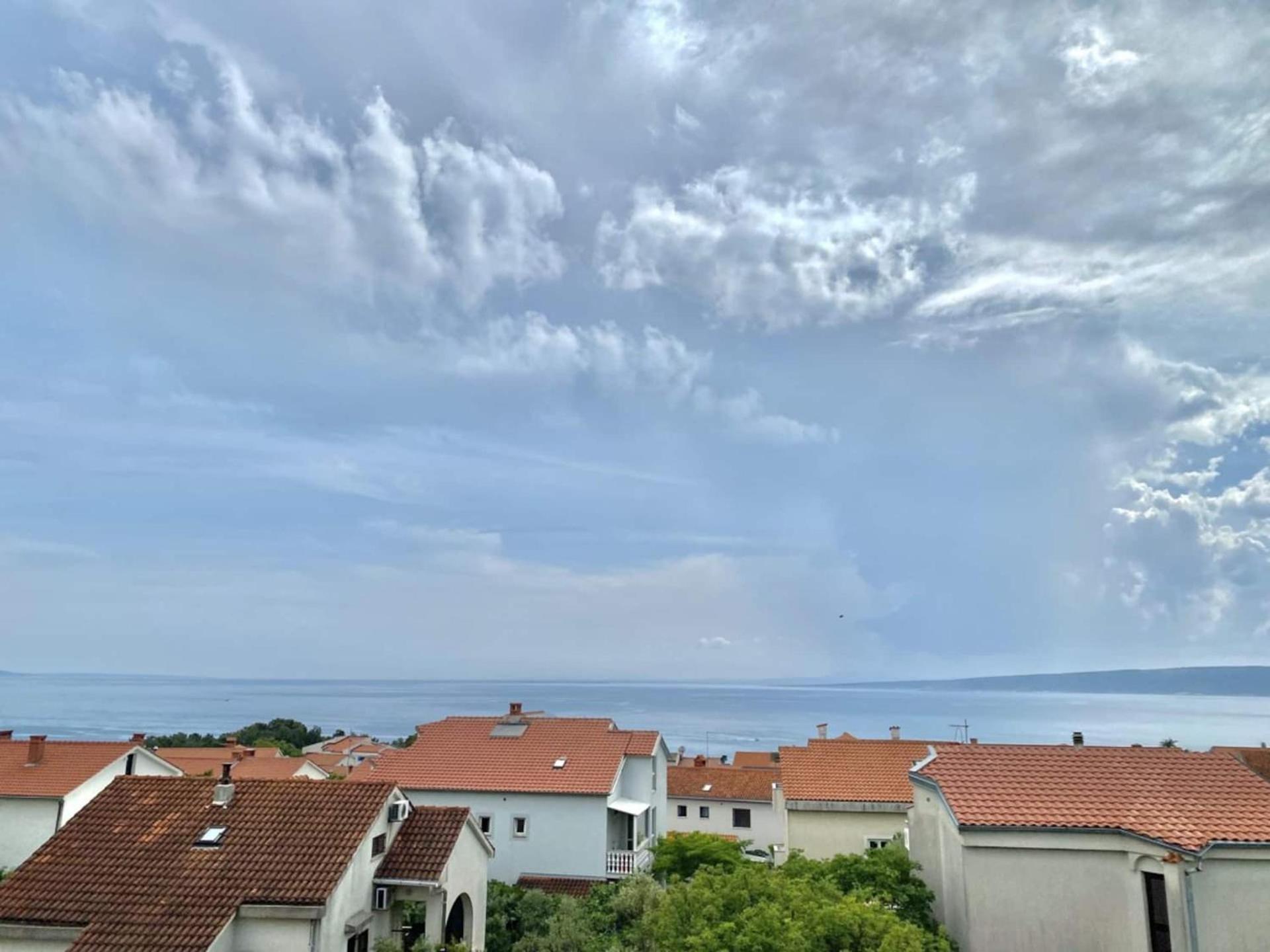 Family Apartments Viva Close To The Beach Krk Town Exterior photo